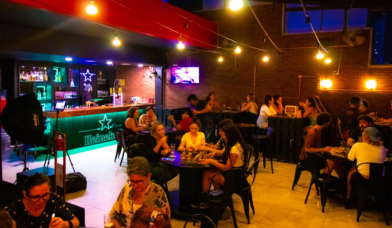 Hey Joe Food ‘n’ Bar Sabores da Cidade