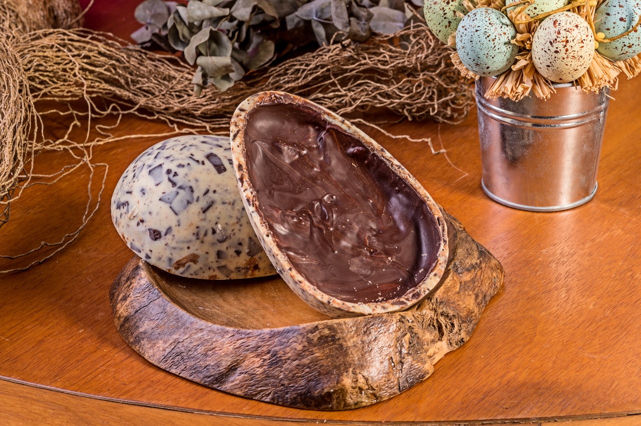 Os 7 melhores ovos de Páscoa no estilo casca recheada em Fortaleza (2022) - Sabores da Cidade